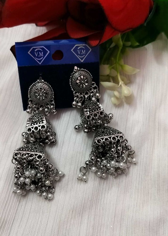 Silver Jhumka Earrings with Pearl Accents