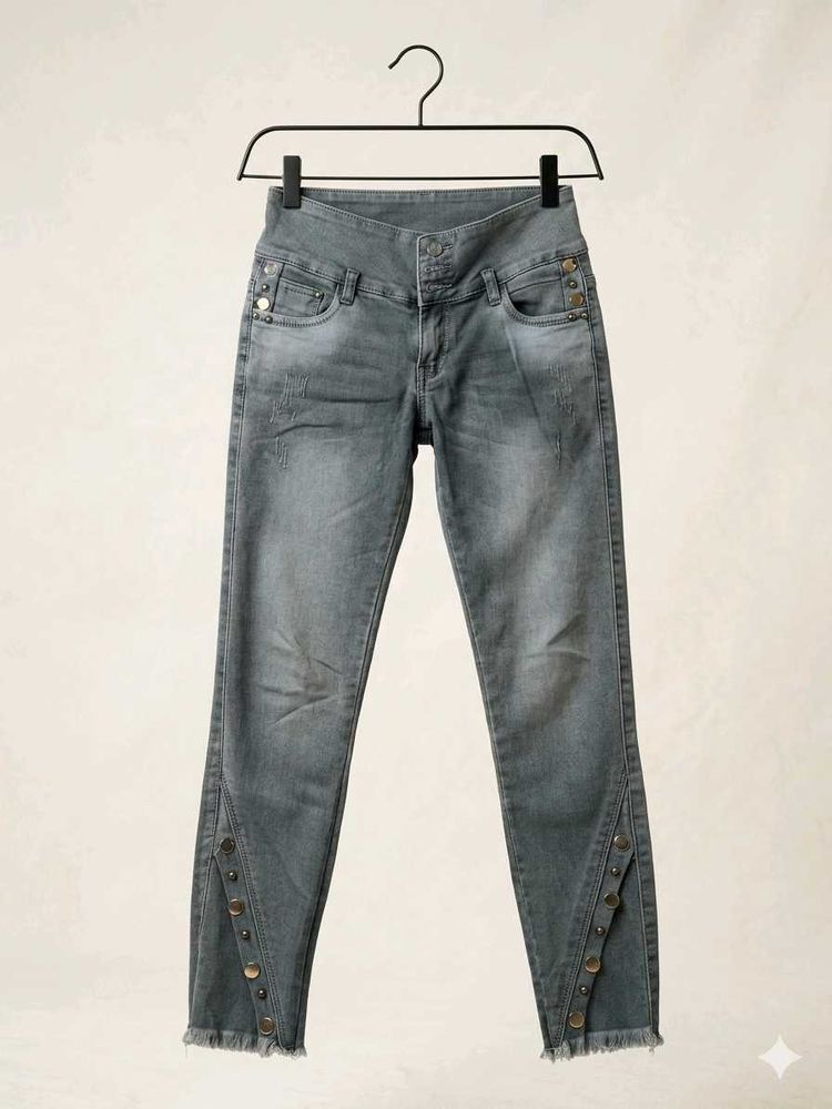 Grey Wash Button Detail Jeans