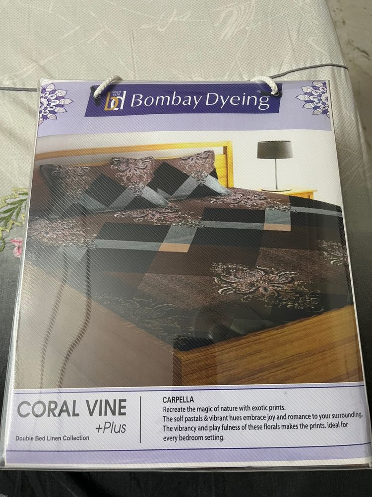 Brown Multi Bombay Dyeing Bedsheet
