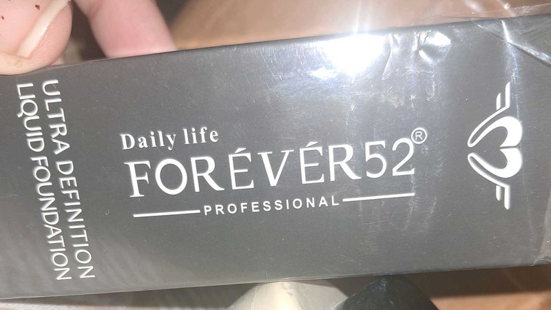 Forever52 Ultra Definition Liquid Foundation