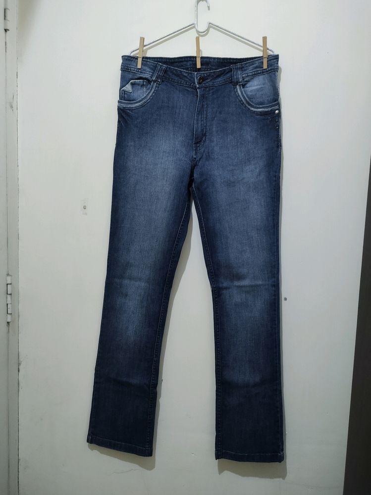 Li Mid Rise Straight Fit Blue Denim Pant