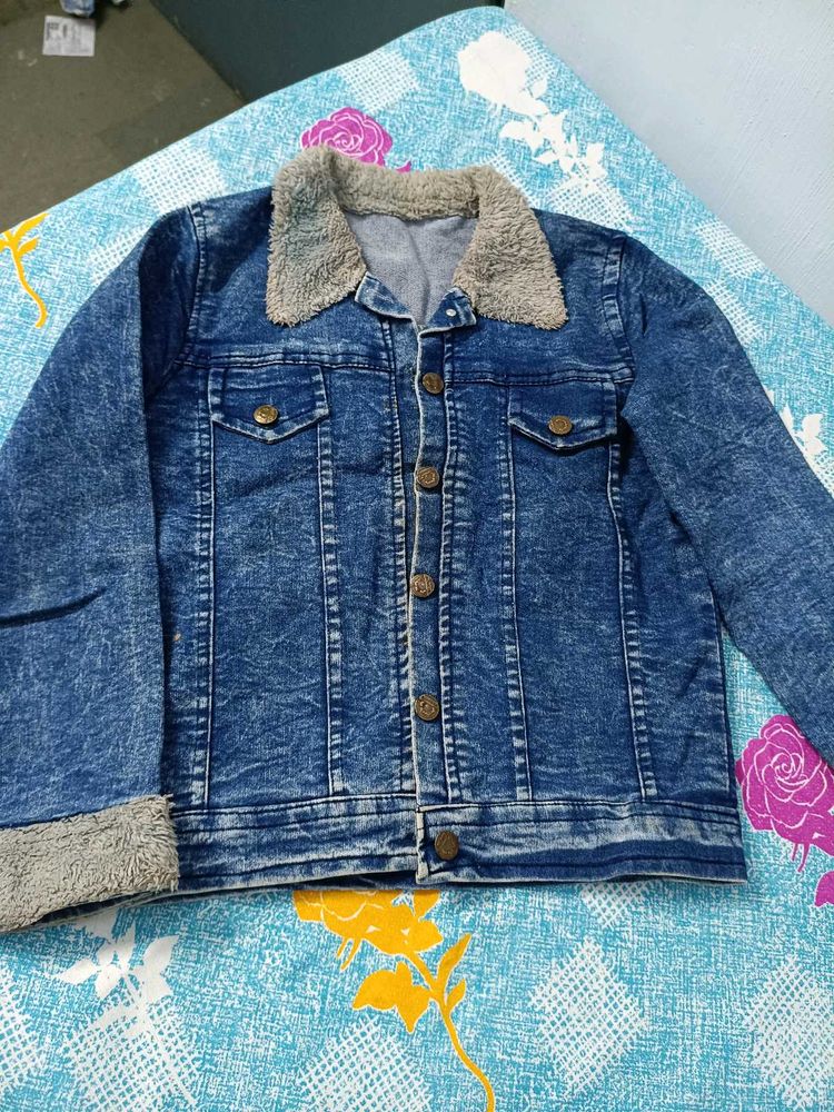 Men's Blue Denim Jacket with Fur Collar