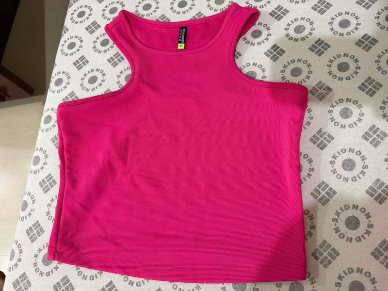 Vibrant Pink Ribbed Tank Top
