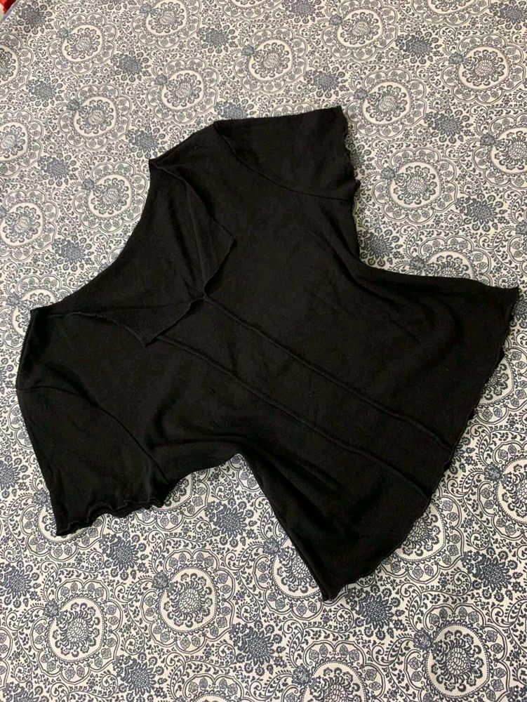 Black lose fitted top
