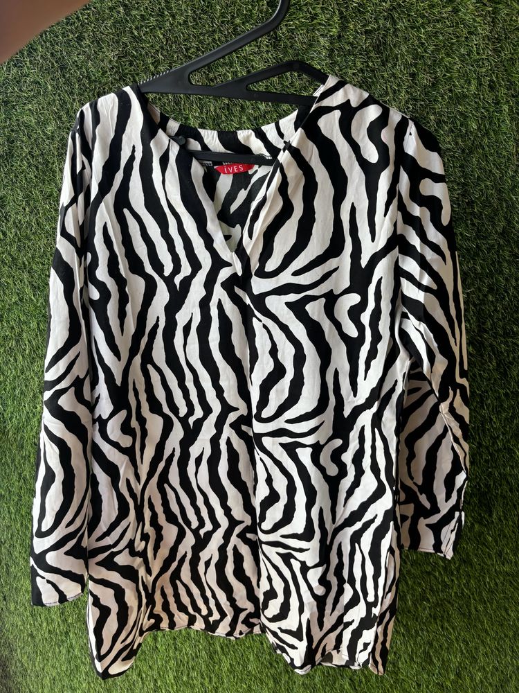 Short Kurti