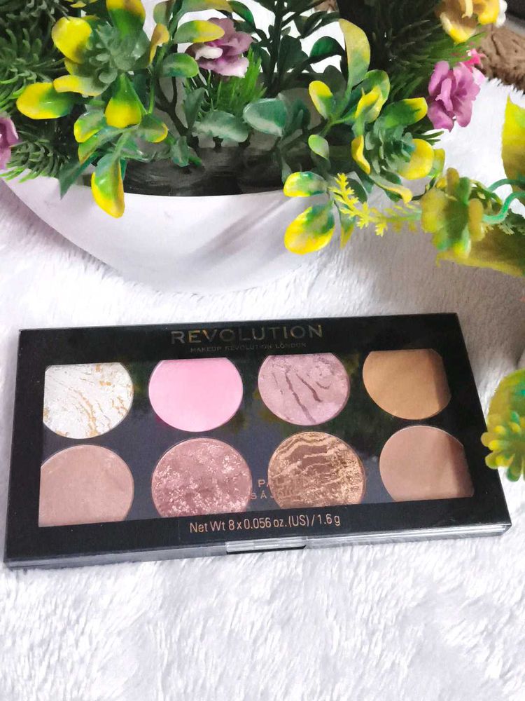 Makeup Revolution London Ultra Blush Palette Golde