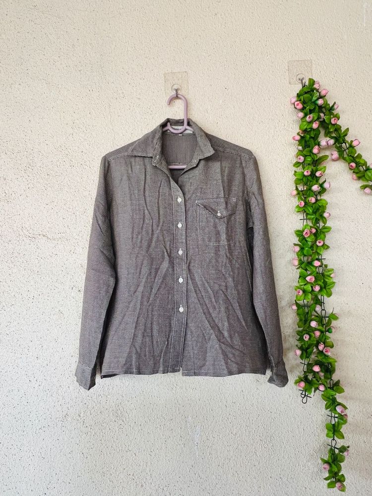 Classic Gingham Button-Up Shirt