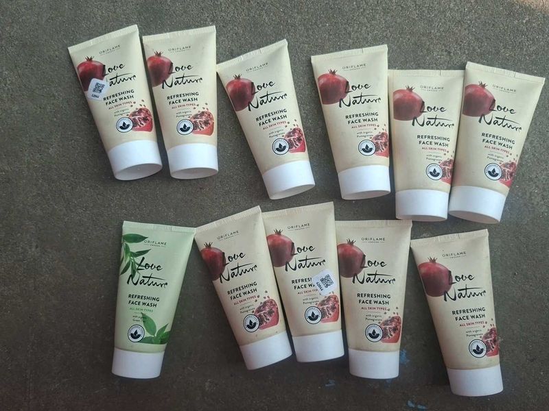 Oriflame Love Nature Face Wash
