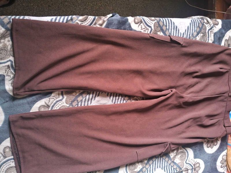 Brown Cargo wide leg Pant with 4 pockets