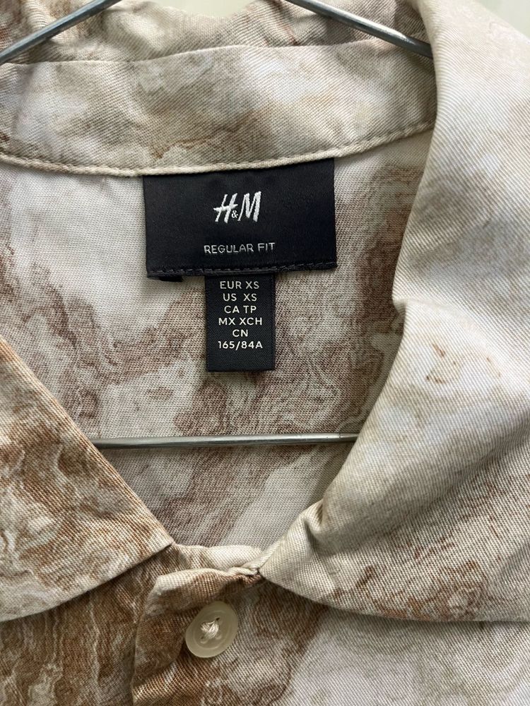 H&amp;M Regular Fit Shirt