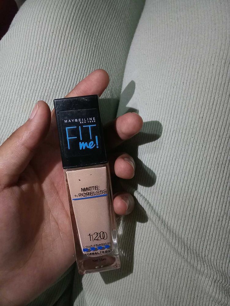 Maybelline Fit Me Matte Poreless Foundation 112