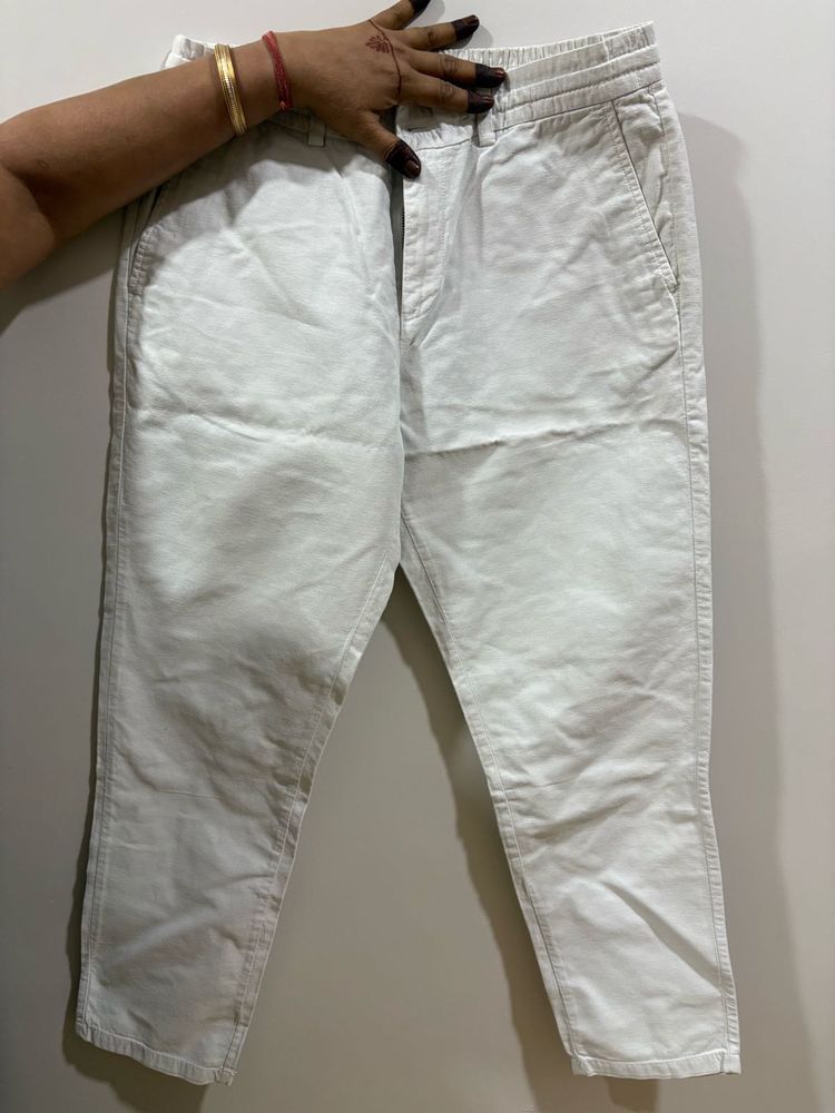 Stylish White Cropped Pants