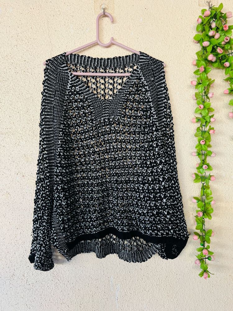 Chic Black &amp; silver Knit Sweater