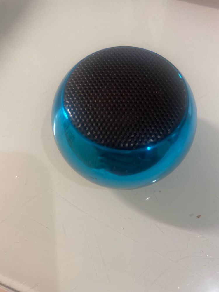JBL Metal speaker mini 4D power brass