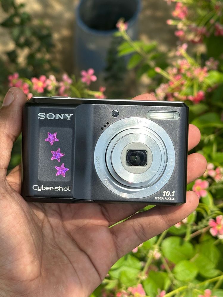 Sony Cyber-shot Digital Camera