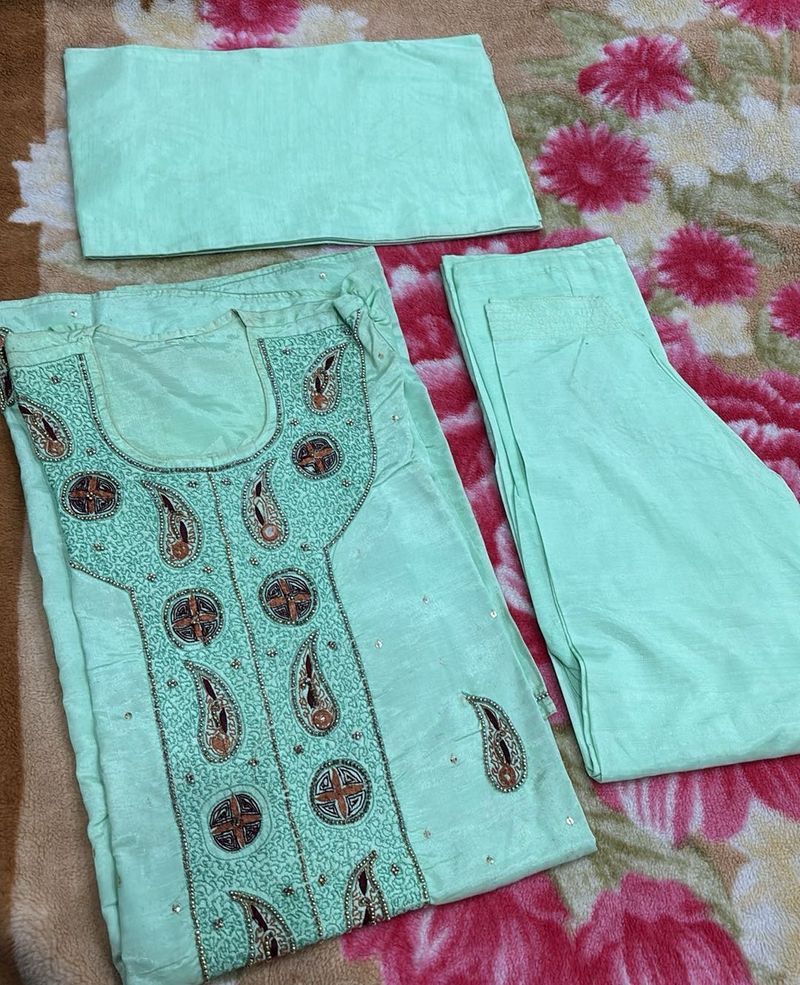 Elegant Mint Green Embroidered Kurta Set
