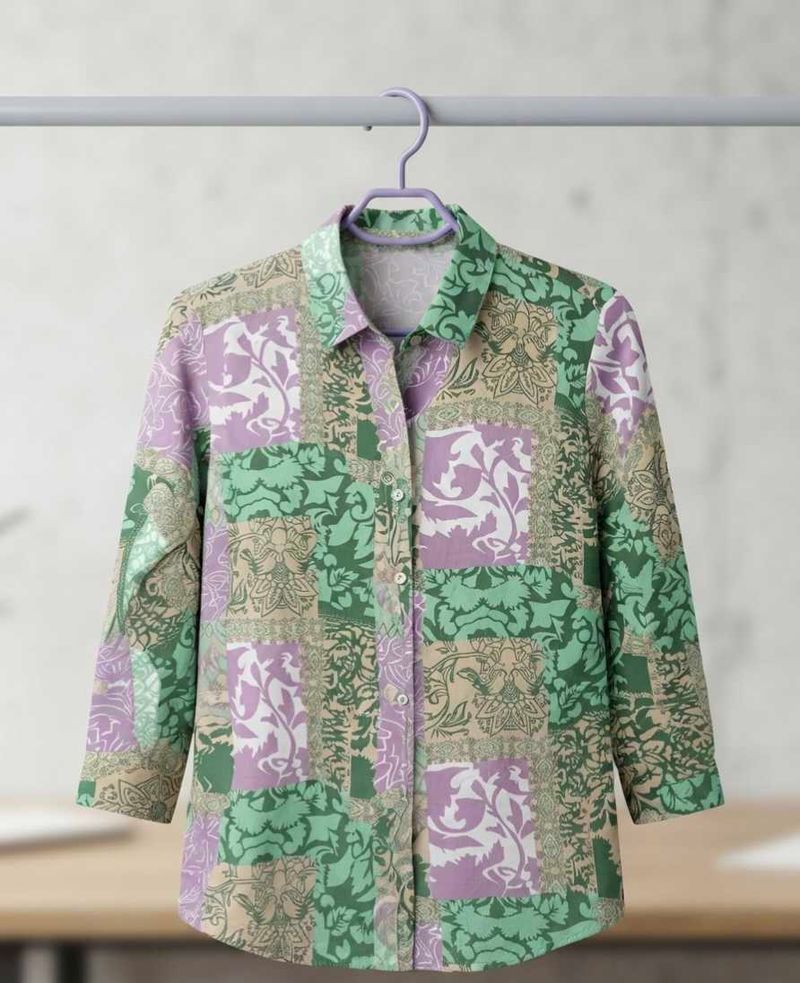 Shirt for women ! Cropped