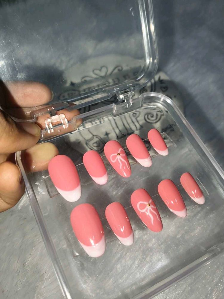 French Tip Press-On Nails