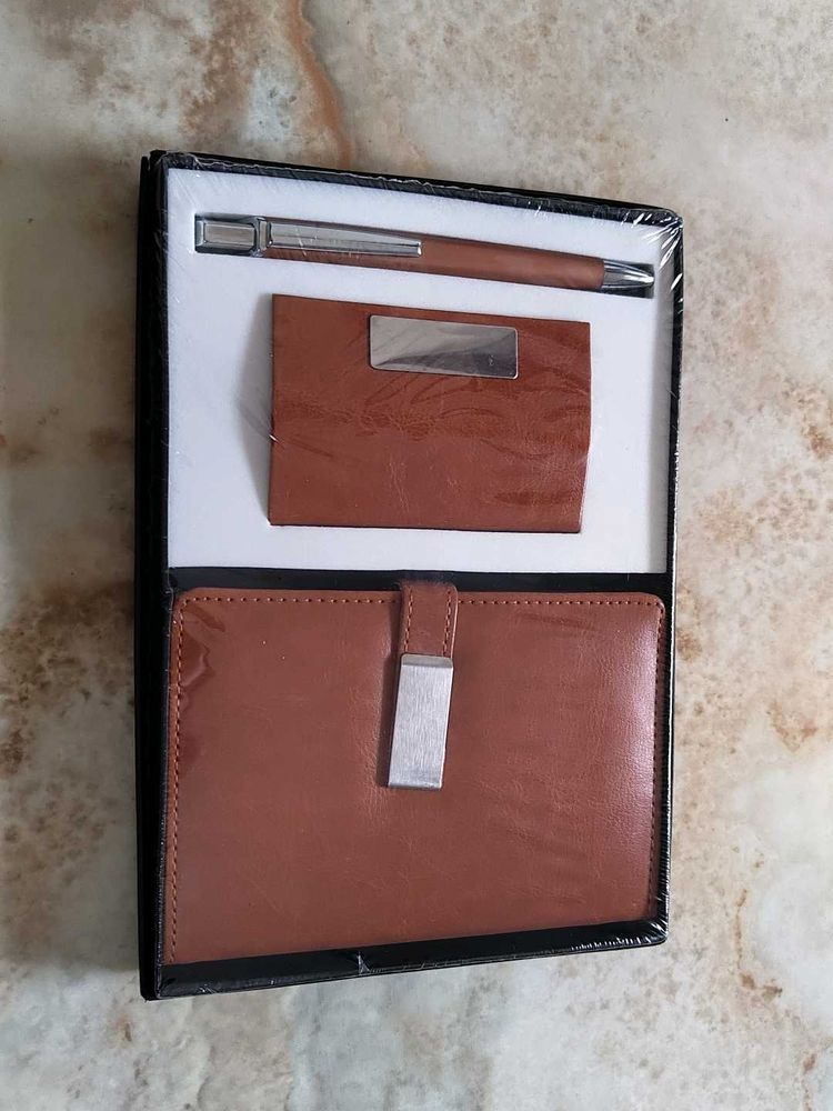 Gifting Set For Office