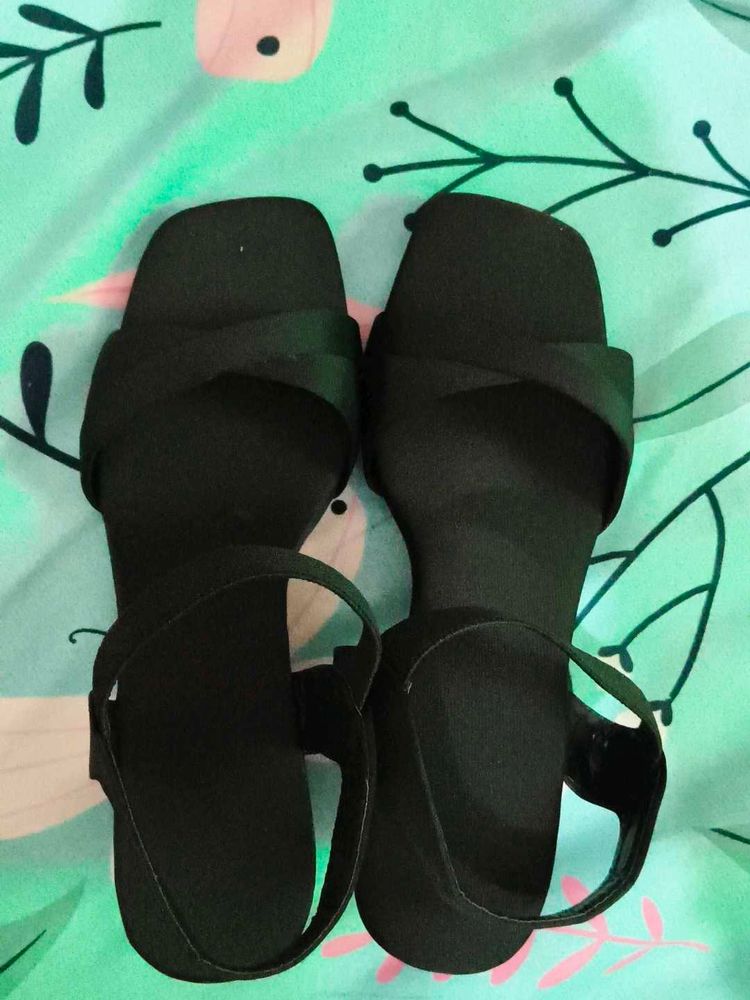 Stylish Black Sandals for Women