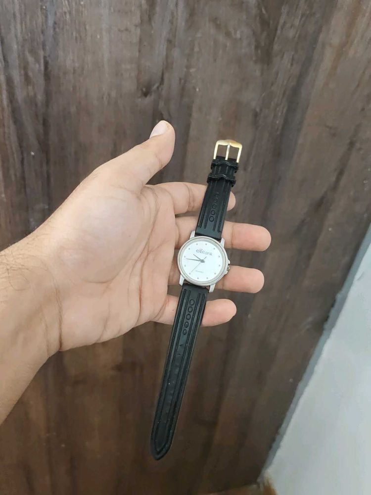 Classic Black Strap Wristwatch