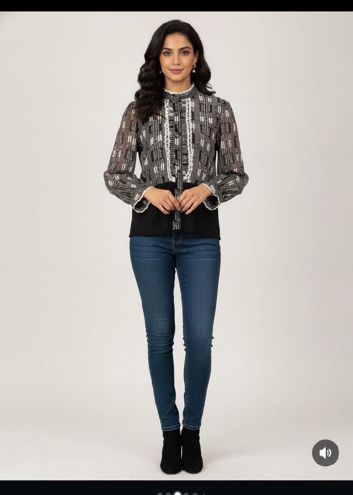 Stylish Printed Long Sleeve Top