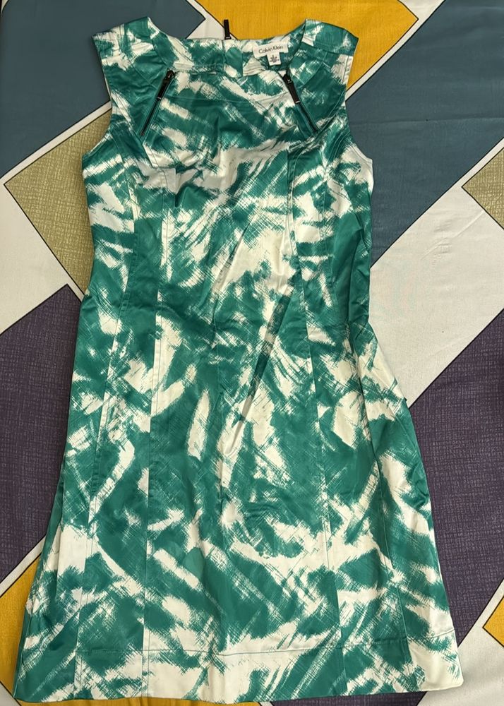 Calvin Klein Green/White Dress