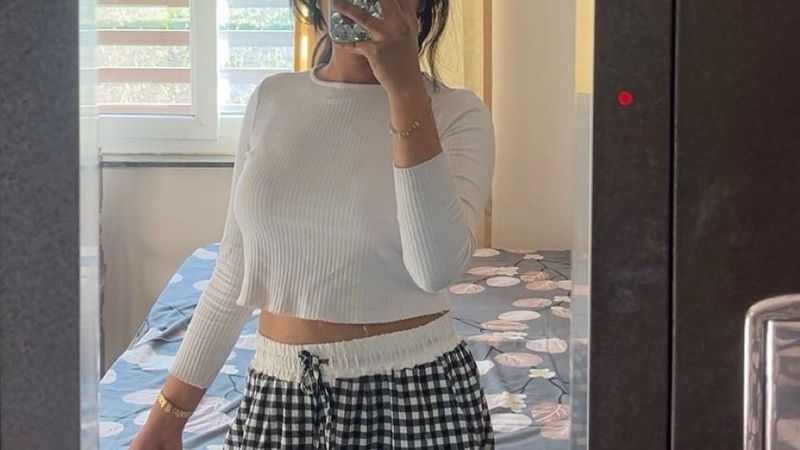 fitted top