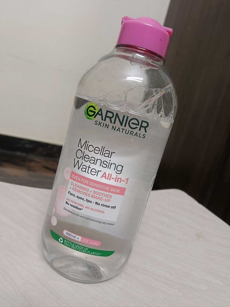 Garnier Micellar Cleansing Water