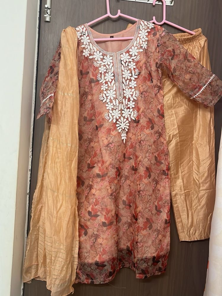 new Floral Kurta Set with Dupatta for M &amp;L