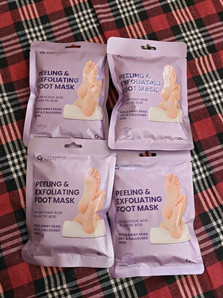 Carbamide Forte Foot Mask Pack of 4