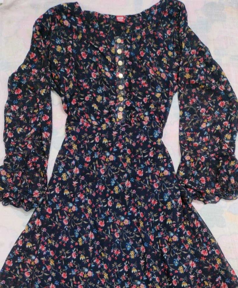 floral midi dress 🪻