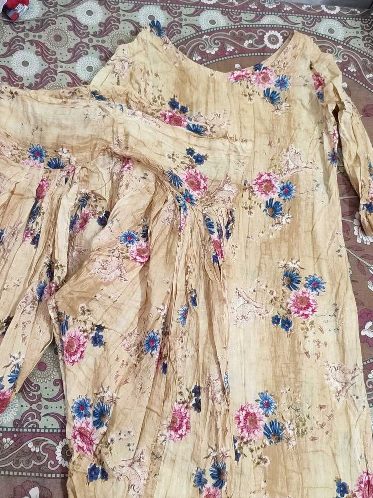 Floral Print Kurta &amp; Bottom Set