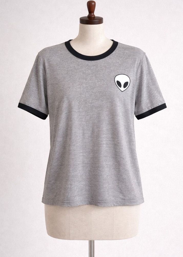 Alien Graphic Tee