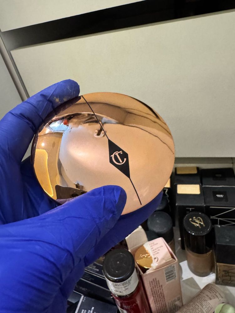 Charlotte Tilbury Airbrush Flawless Powder - FAIR
