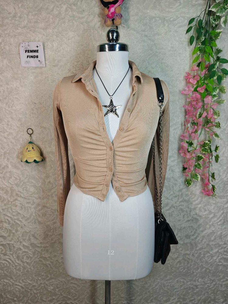 H&amp;m Ruched Button-Up Collared Top