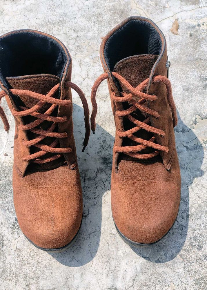 Brown Suede Lace-Up Boots