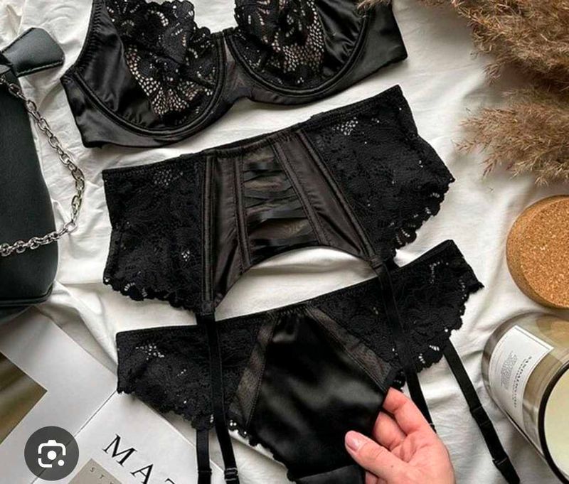 Luxury Black Lace Lingerie Set