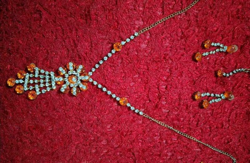 Sparkling Orange &amp; Crystal Jewelry Set