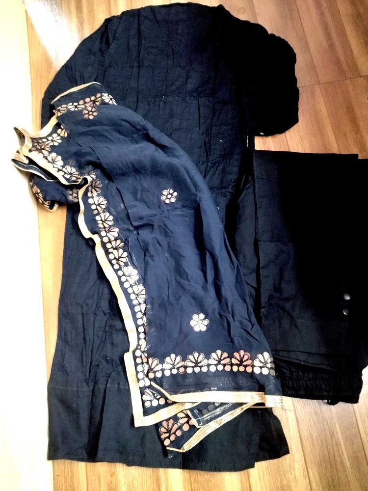price drop alert   Elegant Black Gotta Patti Salwa