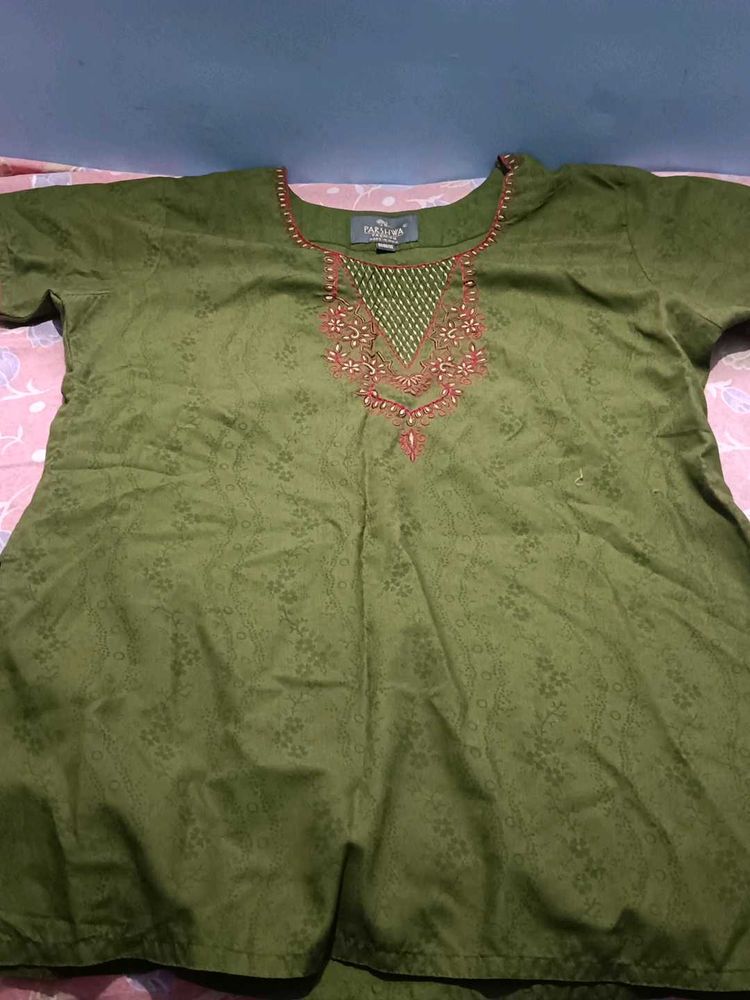 Stylish Green Embroidered Kurta