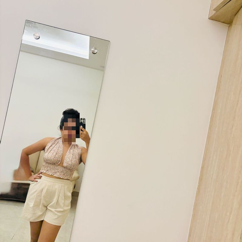 CuteShirred Floral Halter Crop Top