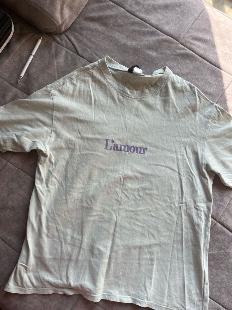 H&amp;M 'L'amour' Graphic Tee