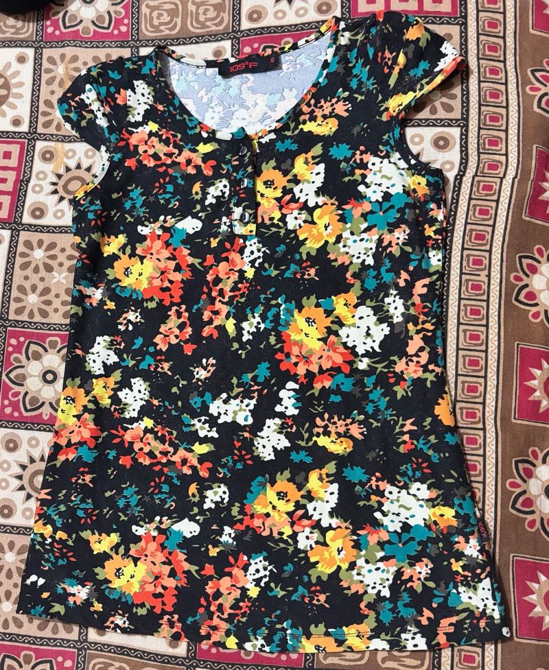 floral black and orange Top