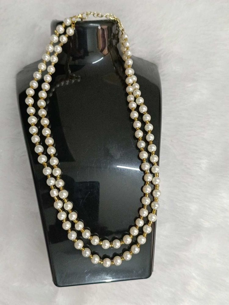 Elegant Pearl Necklace