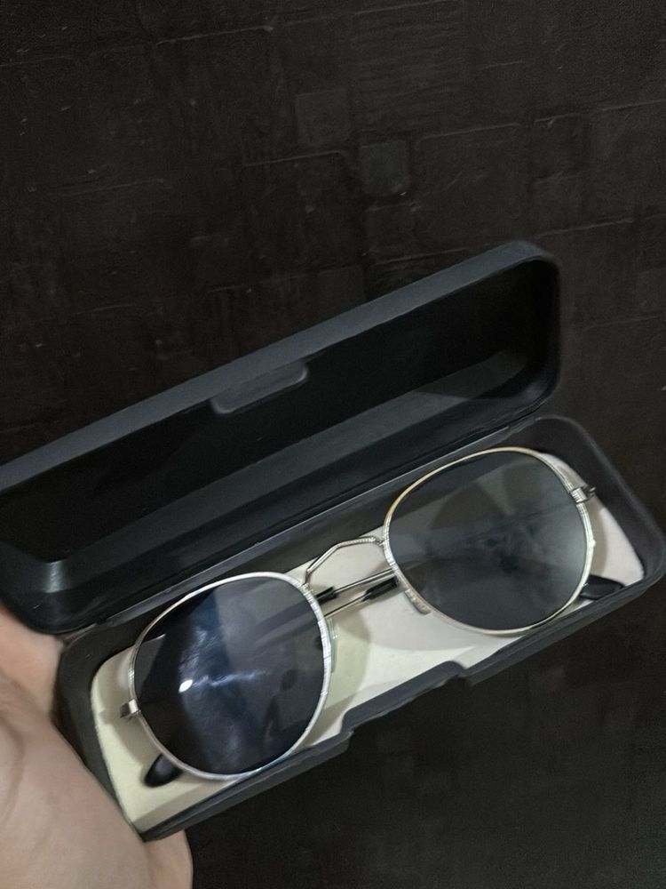 Stylish Round Sunglasses