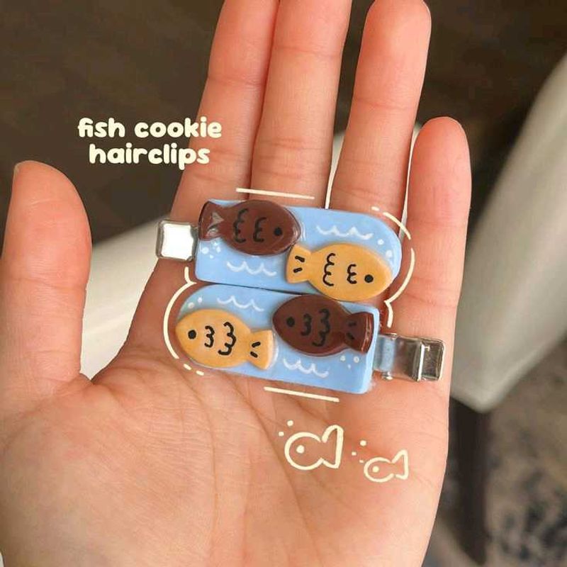 Clay hair clips set of 2