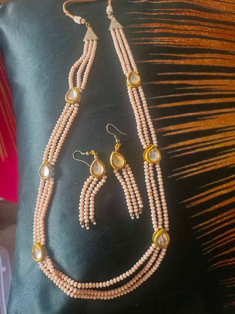 peach necklace two designs in single piece