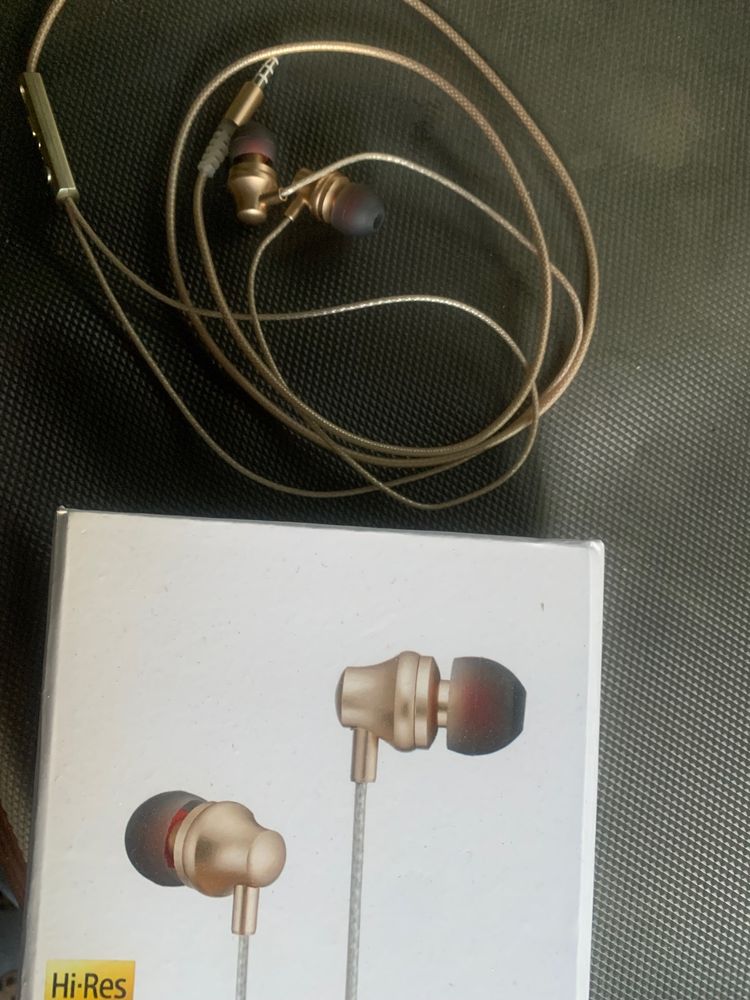 Hi Res headphones