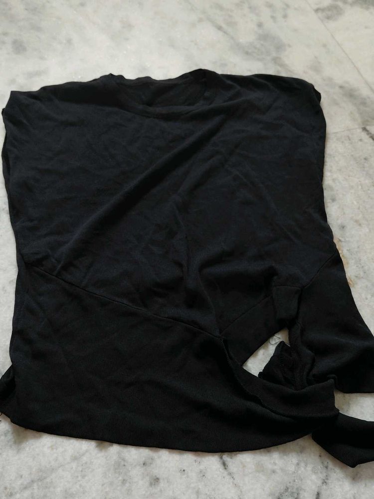 Black Crew Neck T-Shirt